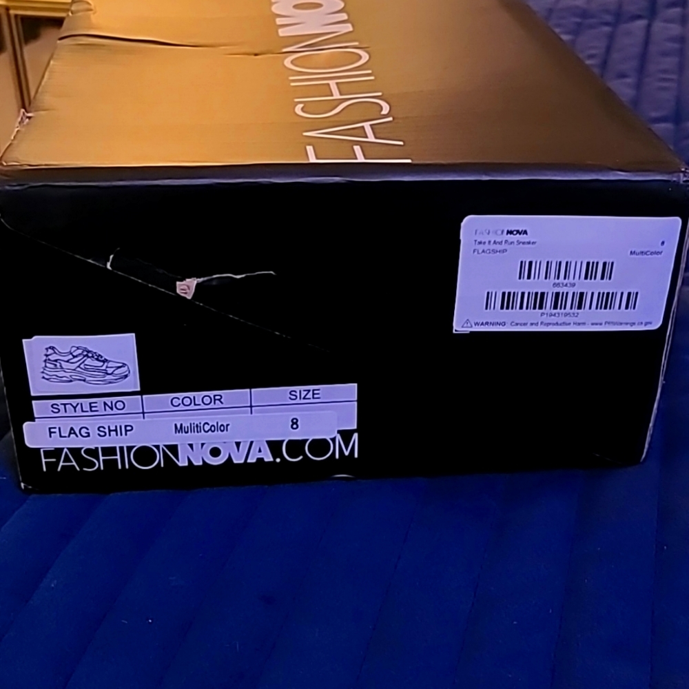Fashion Nova Multicolor shoe